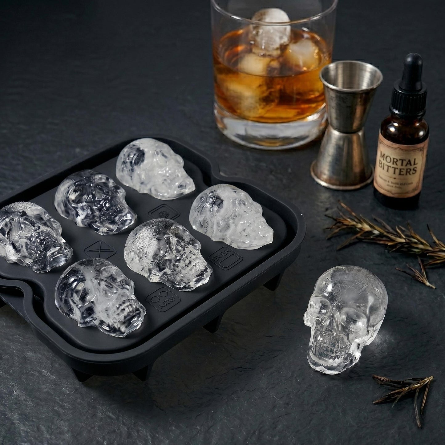 💀Skull Frozen Cubes Molds Silicone Tray, BPA Free Halloween Skull Shaped Ice Maker for Whiskey, Cocktails, Soda & Party Drinks