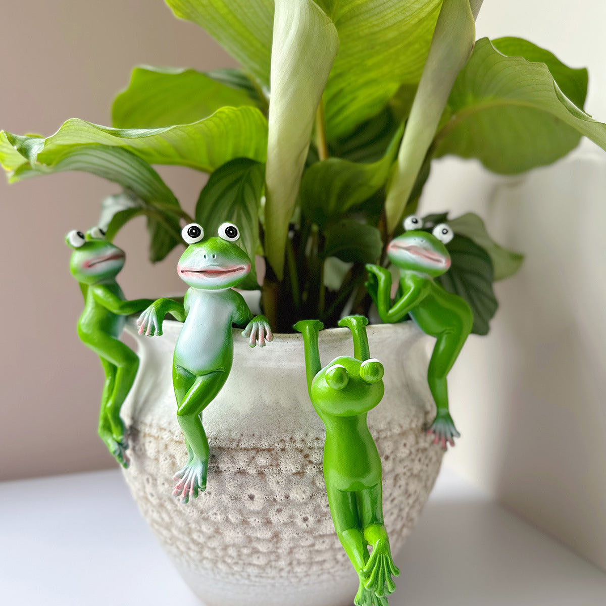 🏆Flash Sale⚡50K+ SOLD! Almost Gone -✨Resin Frog Figurines Planter Decor🐸🌿