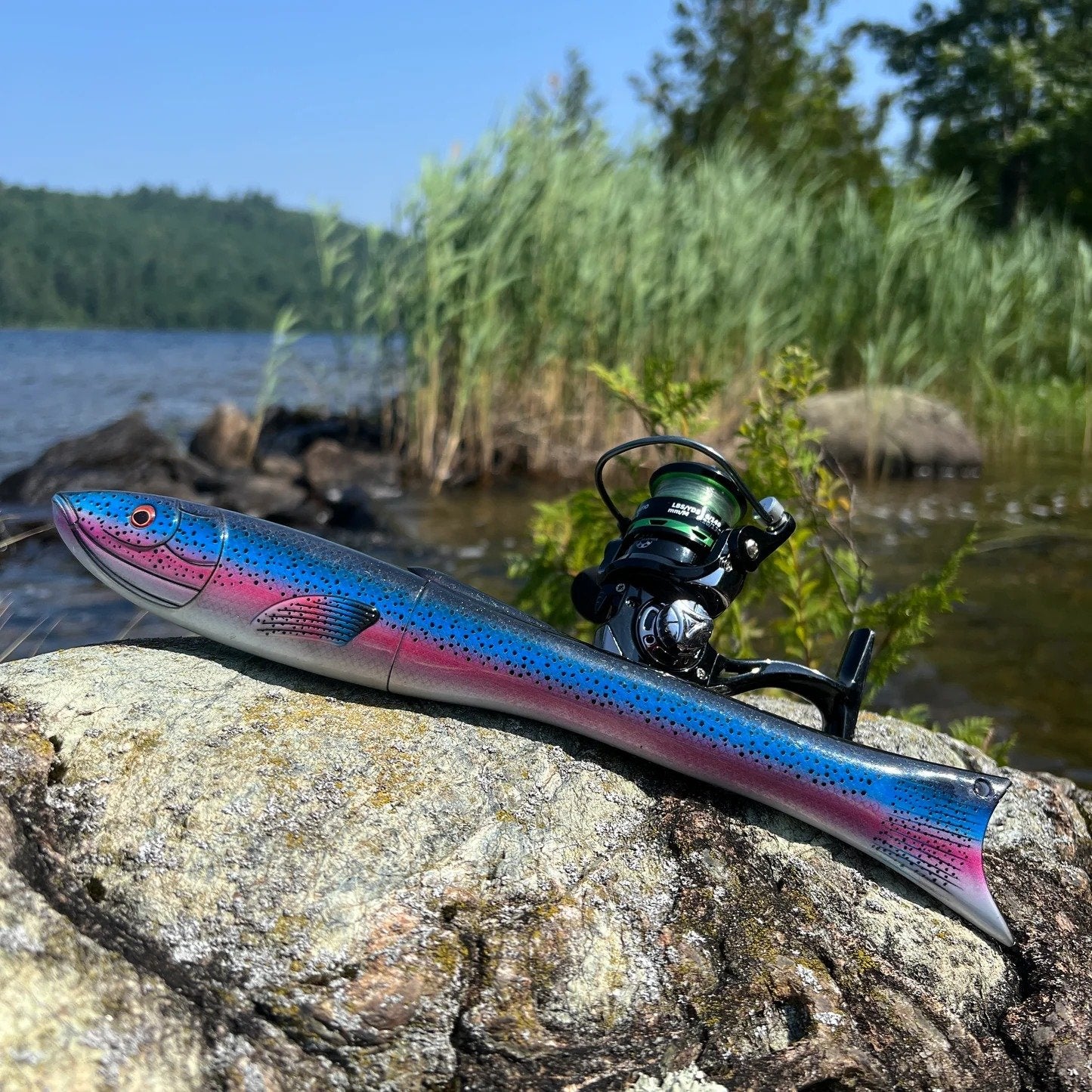 Telescopic fishing rod 🎣 - Enjoy the freedom of portable fishing anytime, anywhere 🐟