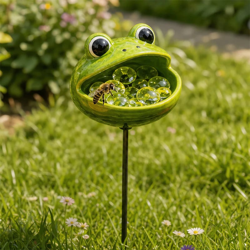 🐝 Animal Watering Station | Perfect for Beekeepers & Garden Dads