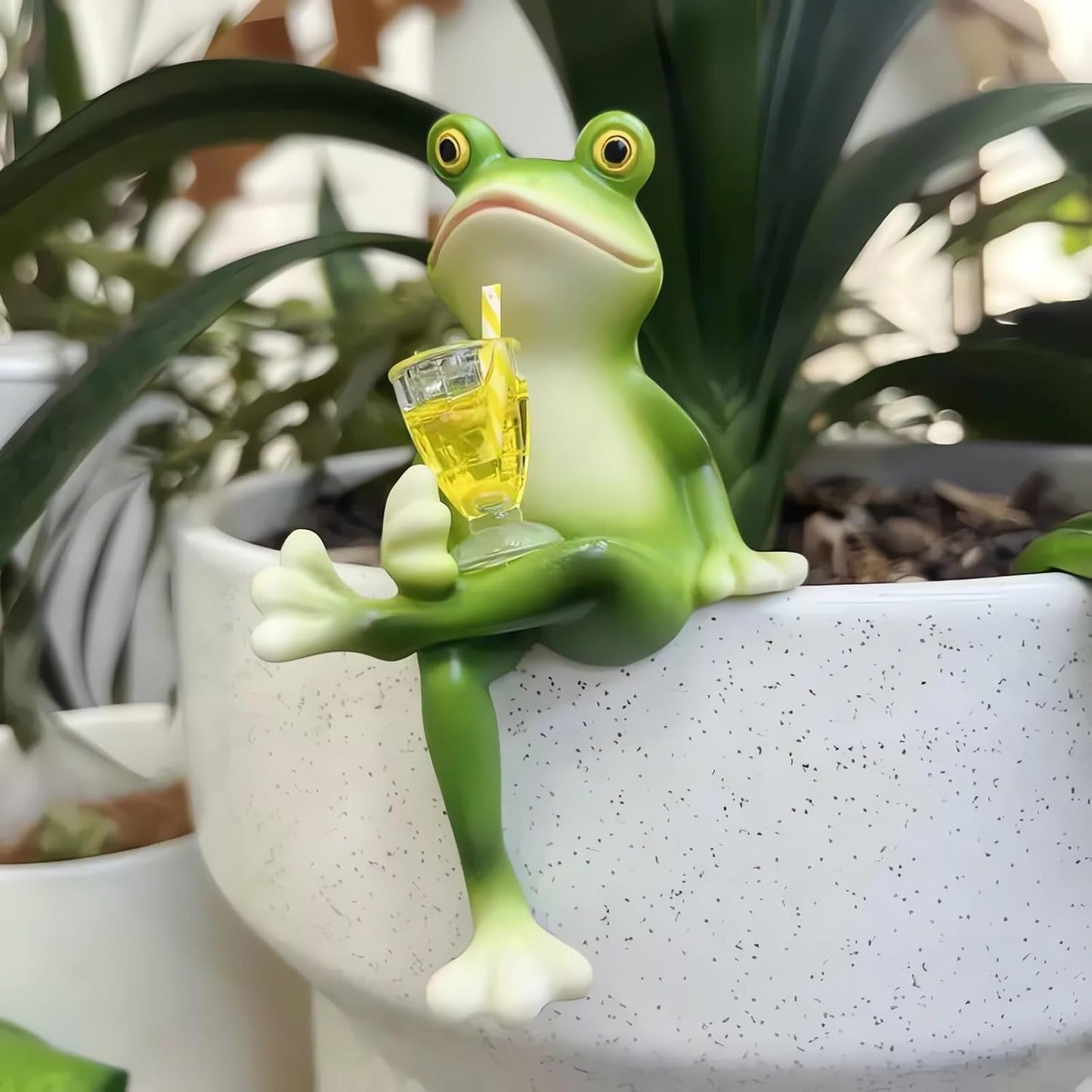 🏆Flash Sale⚡50K+ SOLD! Almost Gone -✨Resin Frog Figurines Planter Decor🐸🌿