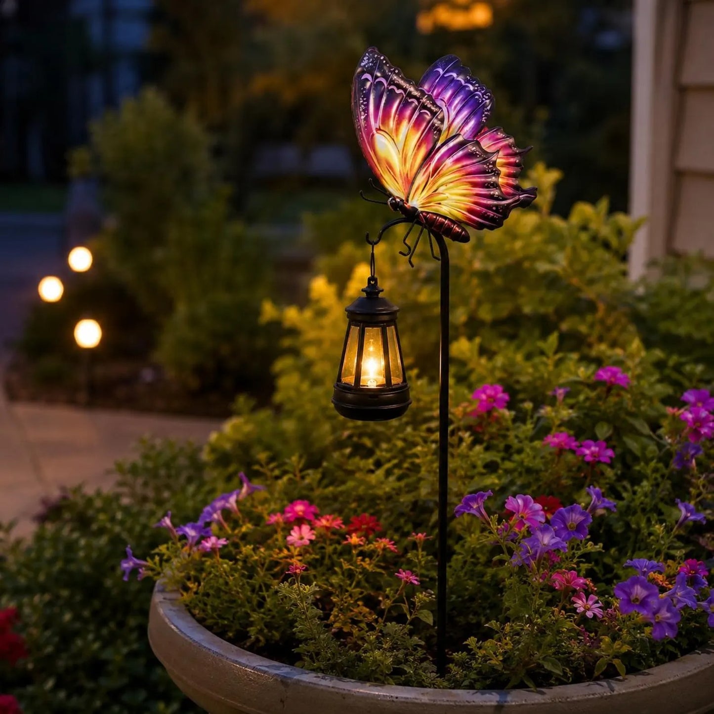 🔥49% Off Last Day - 🦋Solar Butterfly Garden Light with Hanging Lantern