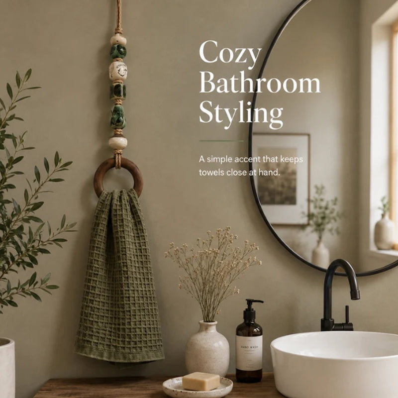 🏡 Decoratieve Handdoekhanger met Kralen & Houten Ring