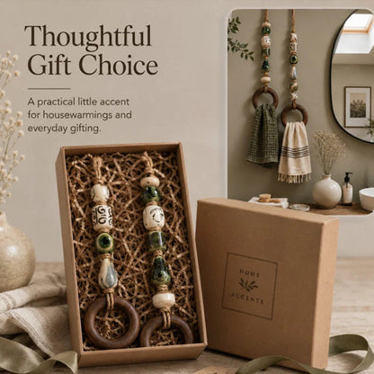 🏡 Decoratieve Handdoekhanger met Kralen & Houten Ring